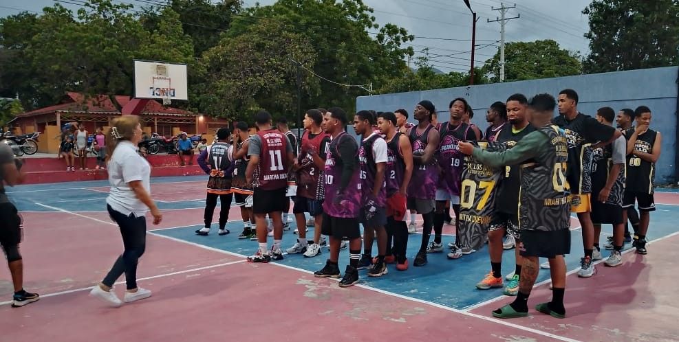 ¡Inició el Torneo de Baloncesto “Semana Santa Los Ríos 2026”!